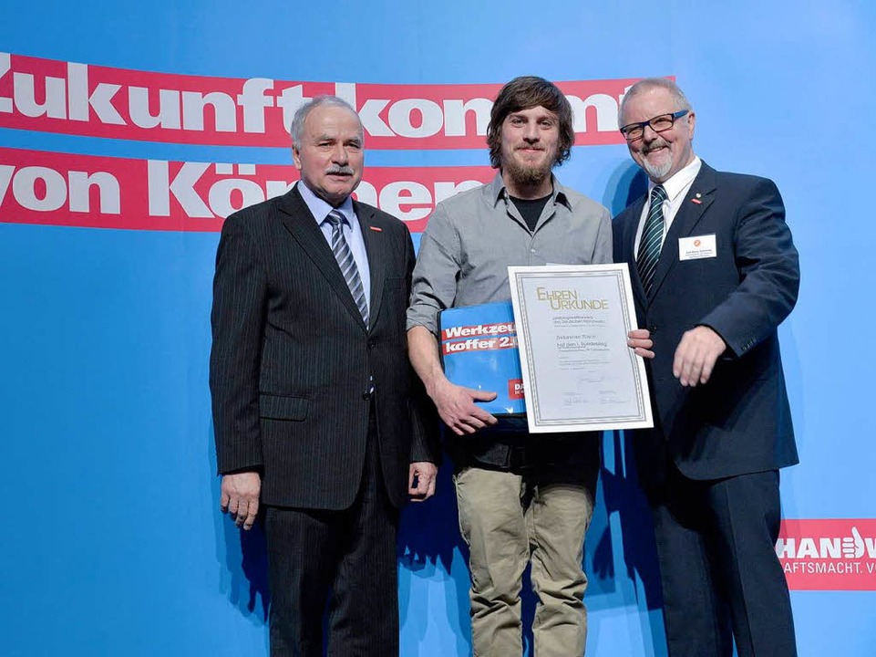 Beim Bundeswettbewerb des Handwerks in... den Bundessieg der Zweiradmechaniker.  | Foto: Handwerkskammer Dortmund