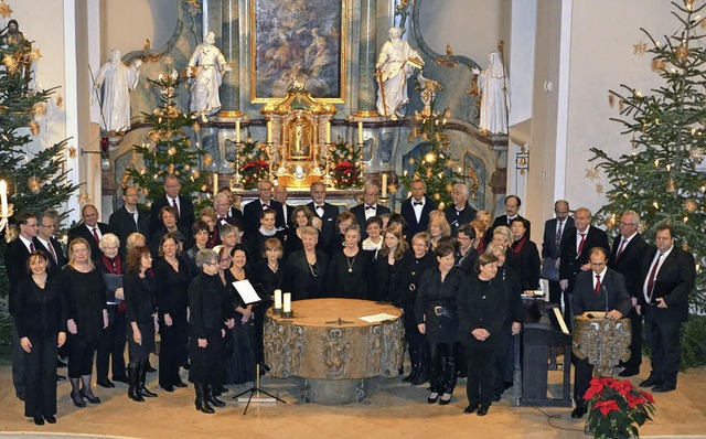 Die Chorgemeinschaft Bad Krozingen bot...t. Alban ein stimmungsvolles Konzert.   | Foto: privat