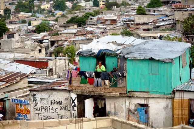 Sollte nach dem Erdbeben eine Mustersi...rtel Front National in Port-au-Prince.  | Foto: Florian Knopp