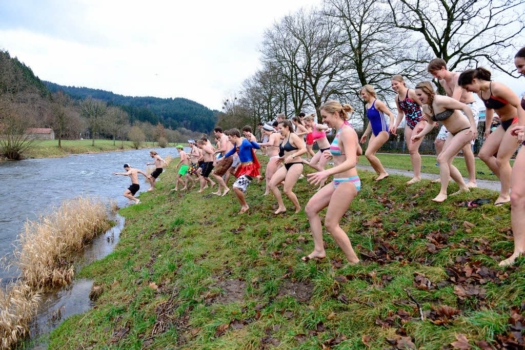 2. Dreisam-Anbaden fr Weltfrieden und Naturschutz