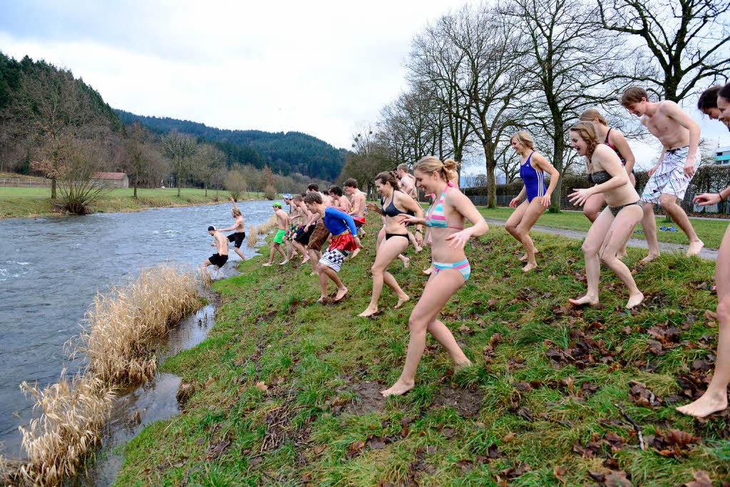 2. Dreisam-Anbaden fr Weltfrieden und Naturschutz