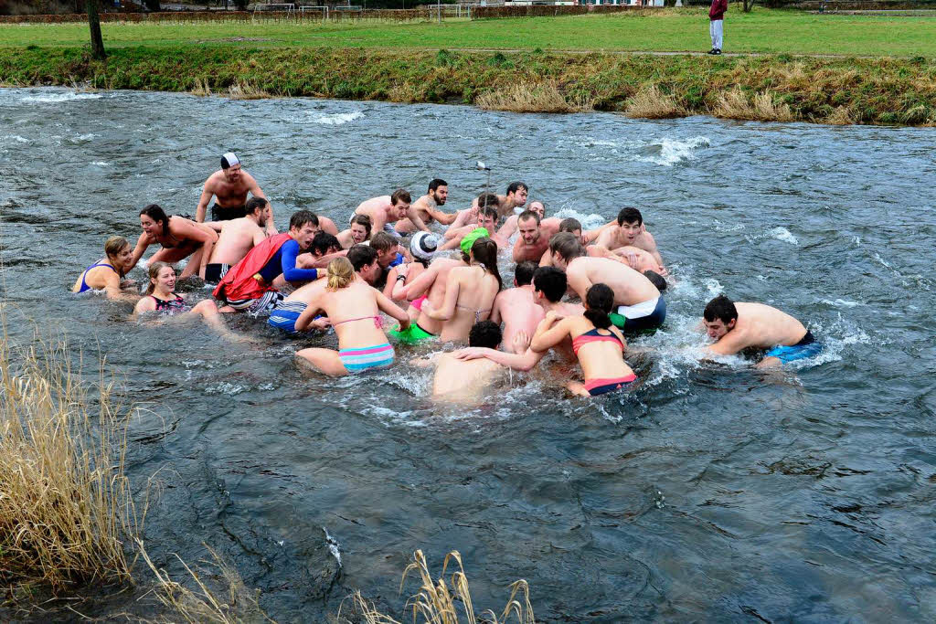 2. Dreisam-Anbaden fr Weltfrieden und Naturschutz