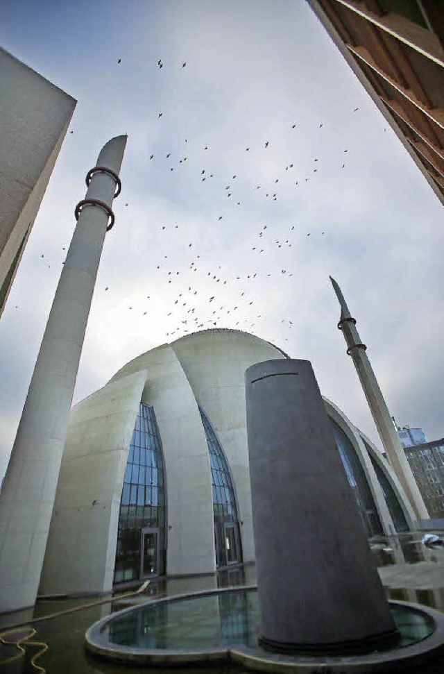 Islam in Deutschland: die neue Moschee der Ditib  in Kln   | Foto: DPA