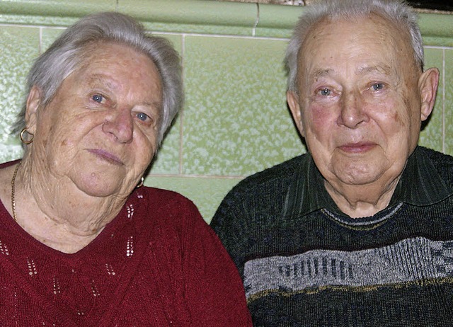 Lore und Erich Hermann sind seit 60 Ja... krzlich  Diamantene Hochzeit feiern.  | Foto: cremer