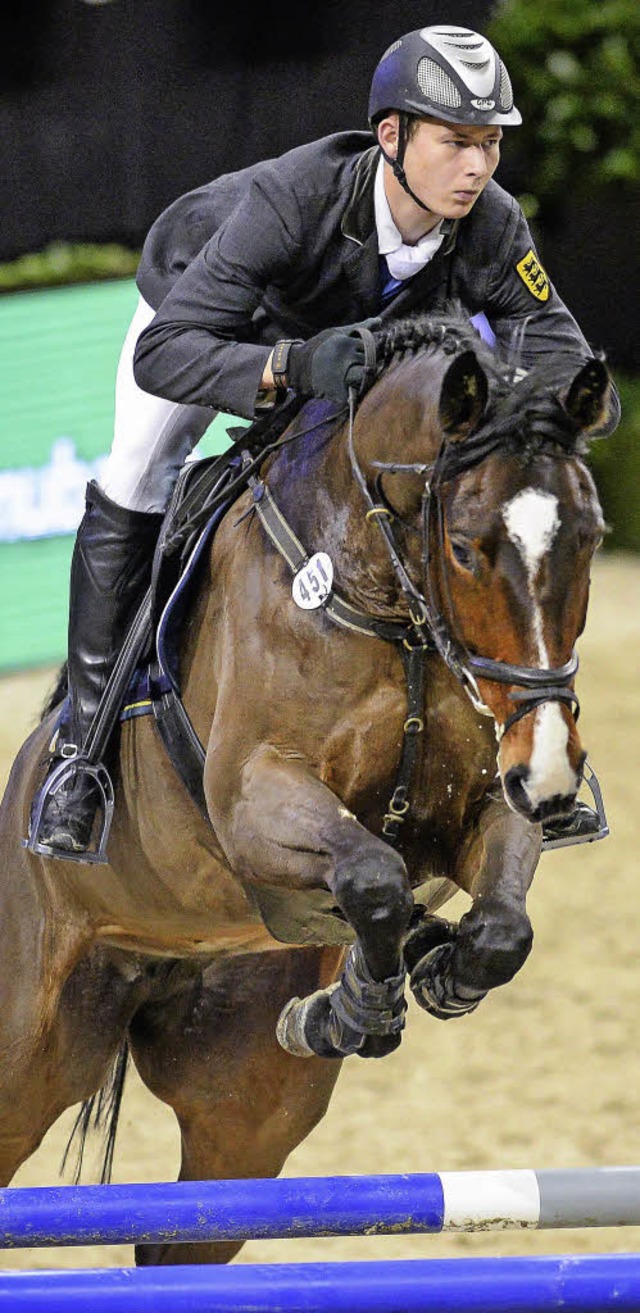 Groer Sieg im hochdotierten Helvetia-Finale: Tobias Schwarz auf La Belle   | Foto: Stuppia/Streun