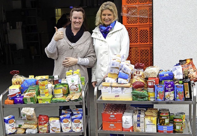 Tafel-Chefin Anne-Catrin Mecklenburg, ...emnzt in 115 Kilo Essen und 115 Euro   | Foto: privat