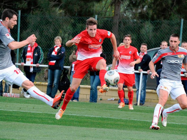 Auch Christian Gnter sah beim 0:5 gegen Union Berlin blass aus.  | Foto: Meinrad Schn