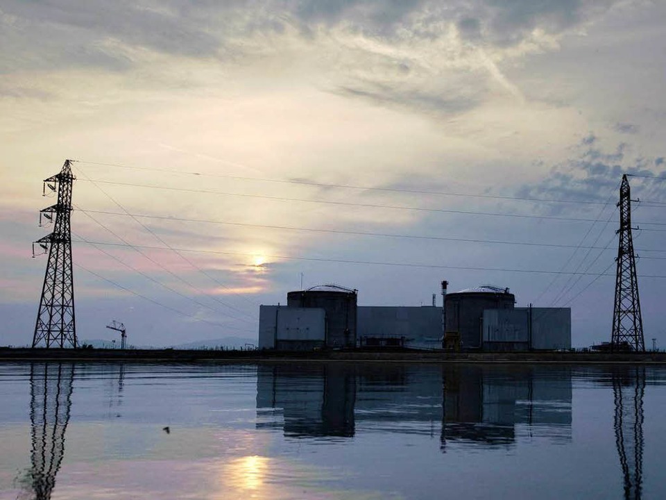 Fessenheim: &#8211; das älteste Atomkraftwerk Frankreichs liegt direkt am Rhein.  | Foto: AFP