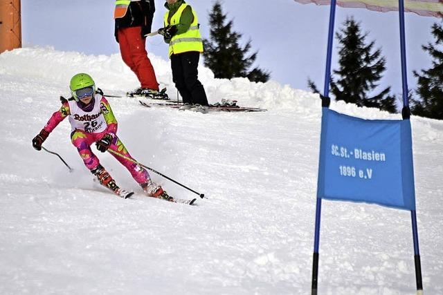 Junge Skicrosser erleben zwei Traumtage am Seebuck