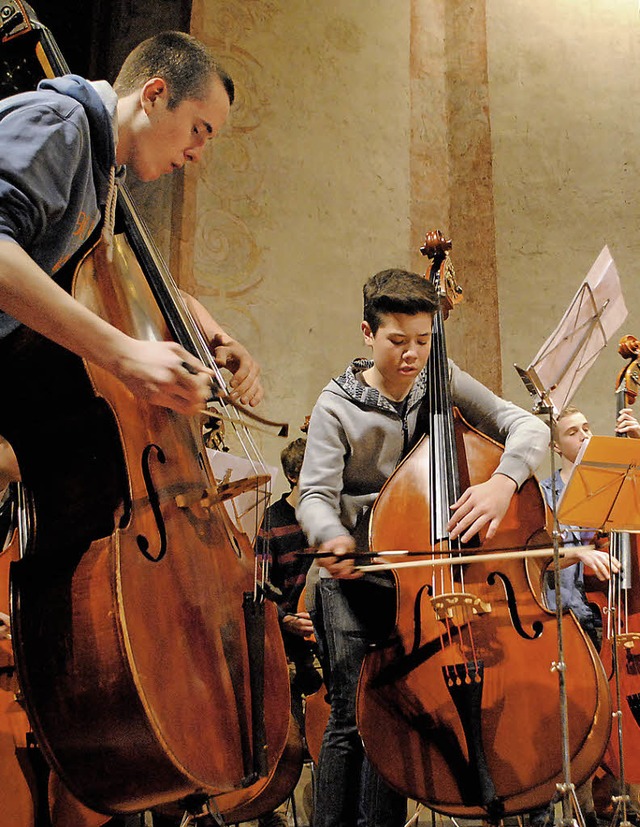 Der Kontrabass kann mehr als nur begleiten.   | Foto: Beatrice Ehrlich