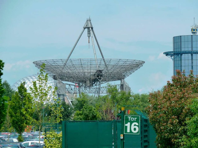 Steht seit 1997 im Europa-Park: Die alte Antenne des Ionosphreninstituts.  | Foto: Ulrika Martel