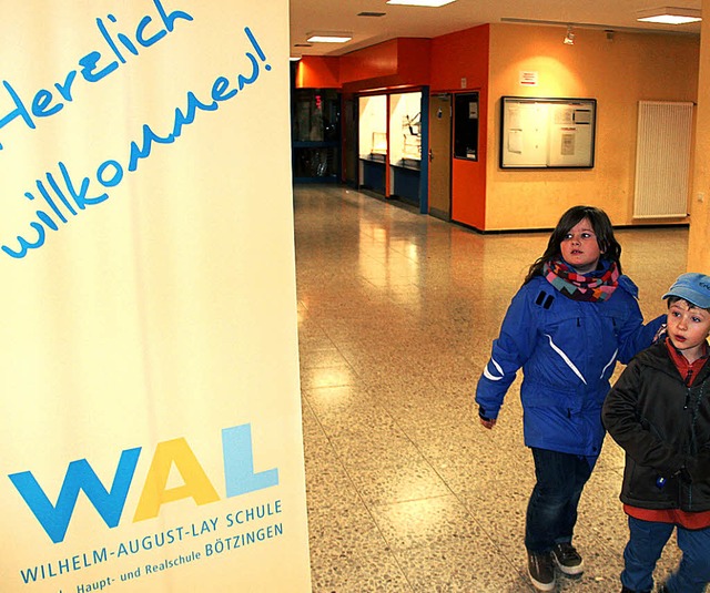 Hereinspaziert: Fr kommende Grundschu...r WAL-Schule einen Infonachmittag aus.  | Foto: horst david