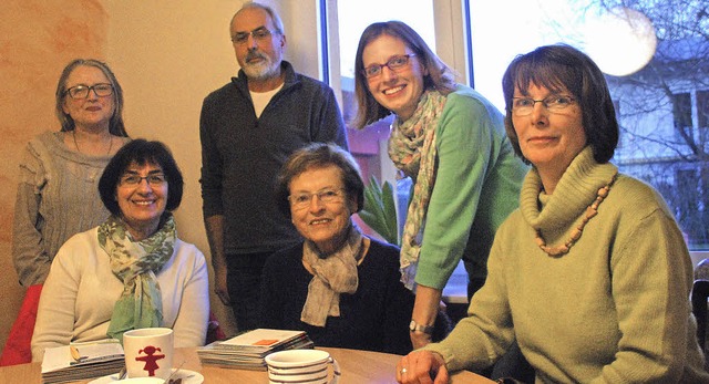 Sigrid Bchle (von links), Eleonore Pa...Jubilare. Auch andere sind mit dabei.   | Foto: Danielle Hirschberger