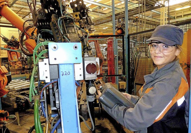 <Unterzeile></Unterzeile><Text>Ein Md... einer Industriemechanikerin.  </Text>  | Foto: Kompetenzzentrum Girls&#8217; Day