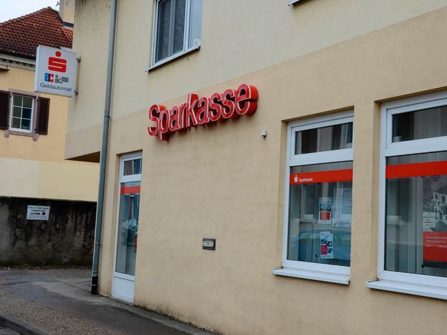 Schauplatz eines berfalls: Sparkassenfiliale in Sasbach.  | Foto: Roland Vitt