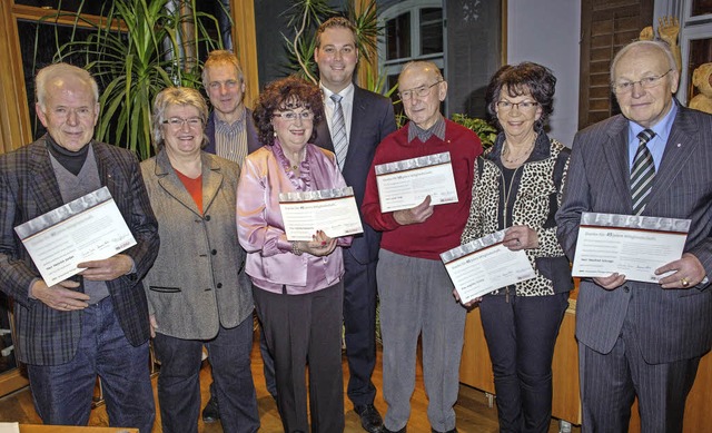 Ehrungen (von links): Heinrich Jordan,...Angelika Fechtig und Manfred Schropp.   | Foto: Wilfried Dieckmann