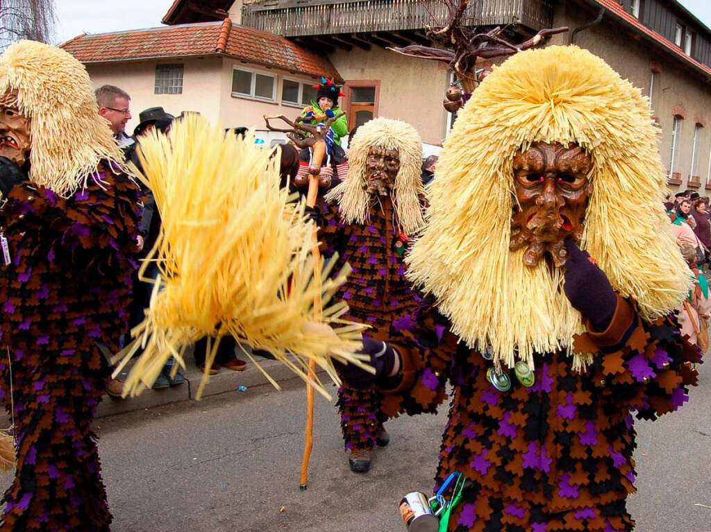 Beim Jubiläumsumzug der Freiämter Wurzelgeister herrschte beste Stimmung. Beim Jubiläumsumzug der Freiämter Wurzelgeister herrschte beste Stimmung.