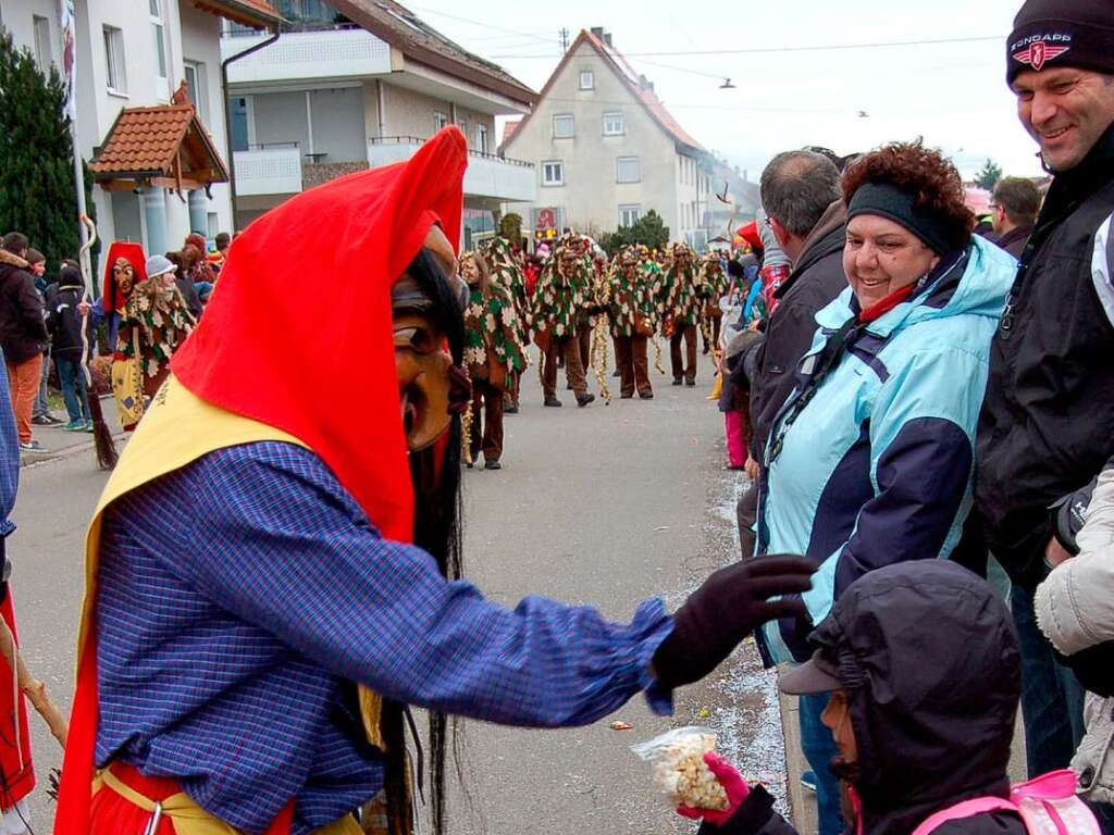 Beim Jubiläumsumzug der Freiämter Wurzelgeister herrschte beste Stimmung. Beim Jubiläumsumzug der Freiämter Wurzelgeister herrschte beste Stimmung.