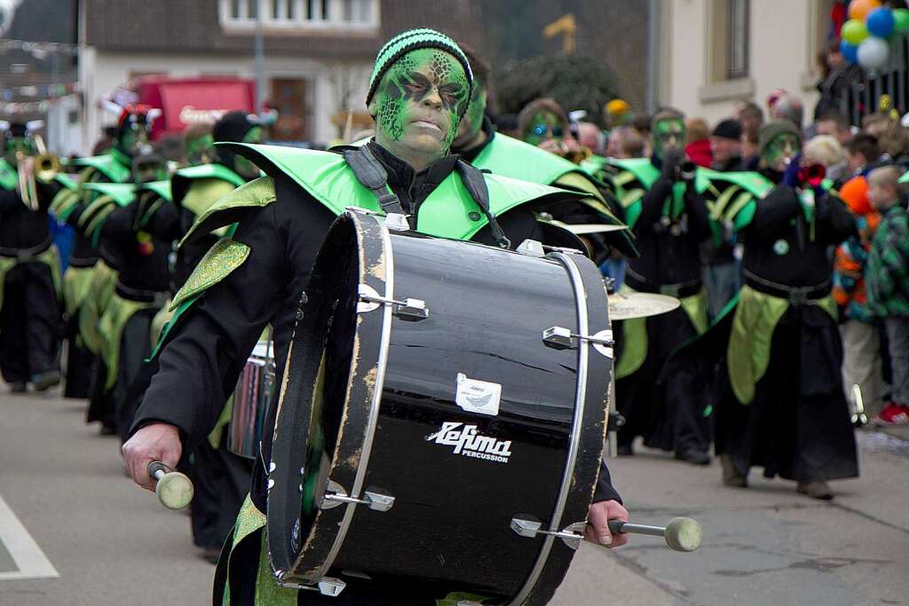 Blaskapellen und Guggemusik, alles was das Fasnetherz begehrt war vor Ort.