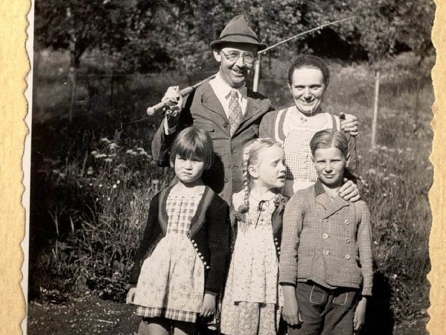 Heinrich Himmler mit seiner Familie  | Foto: dpa
