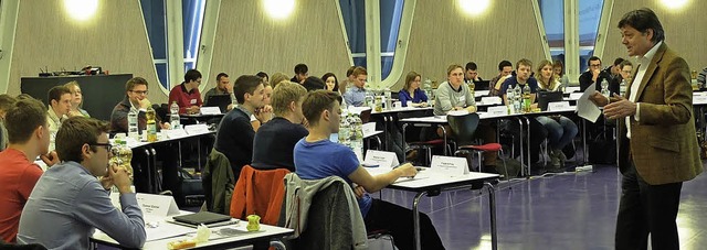 Beim Studierendenparlament trafen sich...fasste Studierendenschaft in Lrrach.   | Foto: zvg