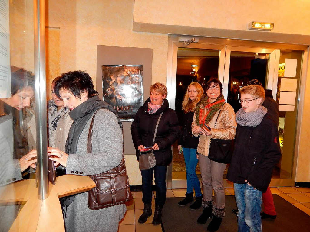Beim Abschiedstag vom Ali-Kino bildeten sich nicht nur lange Schlangen an der Kasse, auch Popcorn und Film-Poster waren sehr gefragt. Beim Abschiedstag vom Ali-Kino bildeten sich nicht nur lange Schlangen an der Kasse, auch Popcorn und Film-Poster waren sehr gefragt.