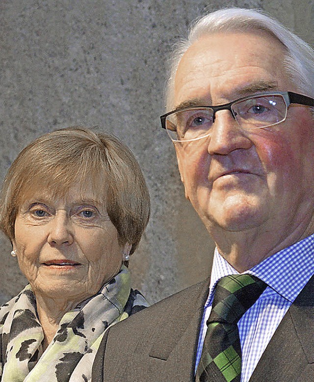 Peter Bank konnte mit seiner Frau Gise...he zum 80. Geburtstag entgegennehmen.   | Foto: Gerhard Lck