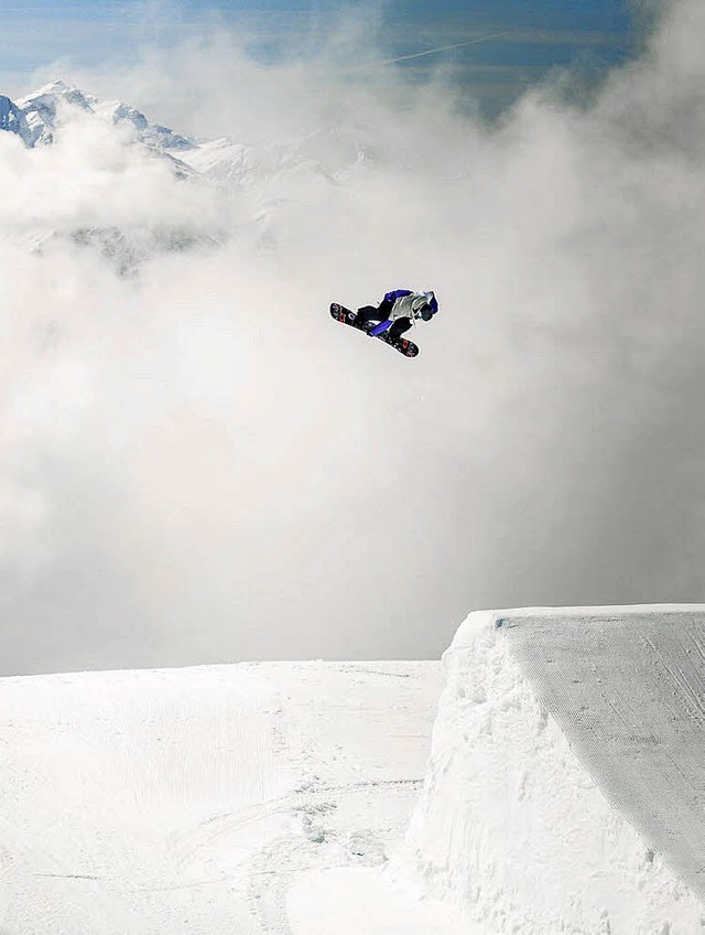 Hohe Sprnge zeigte Luis Eckert in Laax.   | Foto: Flo Jger/Sina Gesell