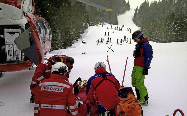 Auf der Piste des Fahler Lochs musste ...ch eine Frau schwerer verletzt hatte.   | Foto: Bergwacht Schwarzwald