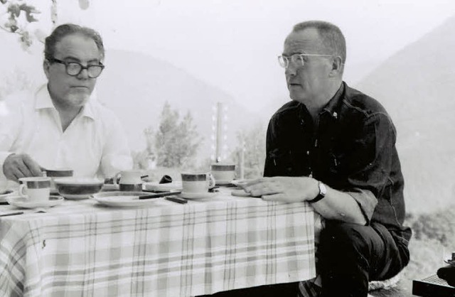 Beim Nachmittagskaffee in Berzona: Max Frisch (links) und Alfred Andersch   | Foto: Annette Korolnik-Andersch/Max-Frisch-Archiv, Zrich