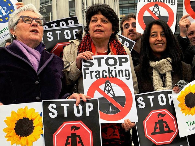 Protest gegen  Fracking vor dem Europaparlament  | Foto: usage Germany only, Verwendung nur in Deutschland