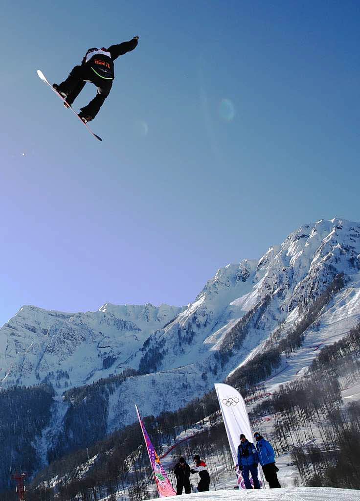 PAUL BERG (22): Bei seiner Olympia-Premiere zhlt der Snowboardcrosser vom SC Konstanz nicht zu den Medaillenkandidaten. Seine Schwester Luca schaffte zwar die nationale Norm, nicht aber jene fr Sotschi.