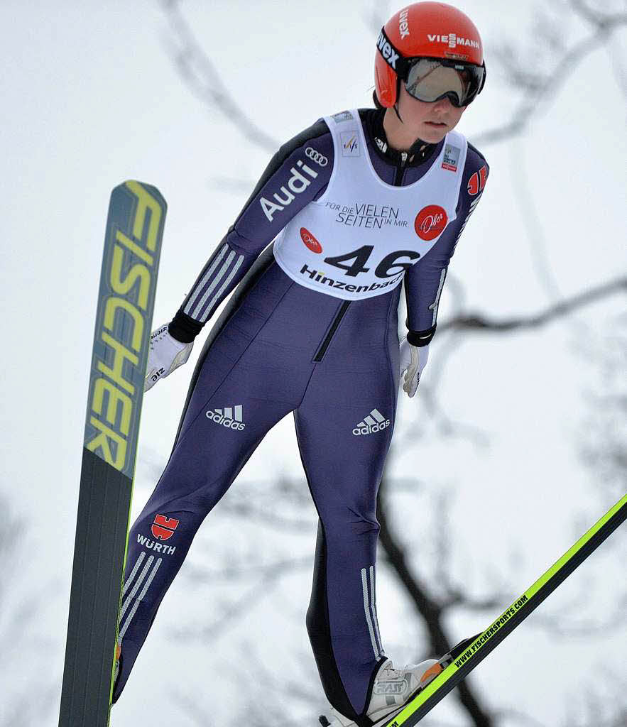 CARINA VOGT (22): In den Weltcups war sie mit schner Regelmigkeit unter den ersten Drei zu finden. Die Skispringerin vom SC Degenfeld kann bei der Premiere in Sotschi selbstbewusst auf einen Podestplatz schielen.