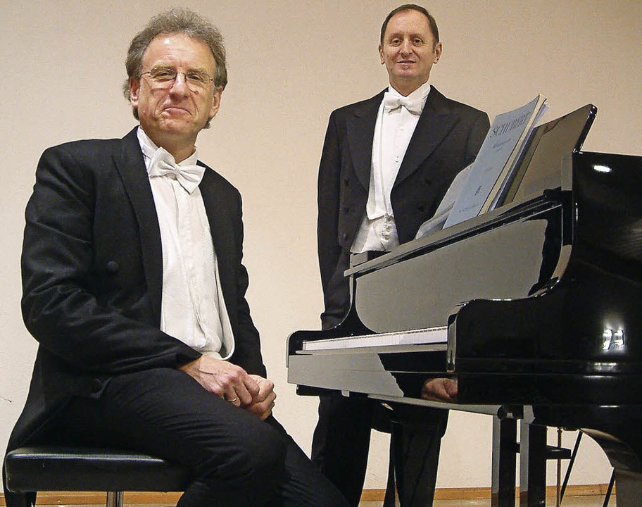 Dem &#8222;Schwanengesang&#8220; Schub... beim Liederabend im Bonhoeffer-Haus.   | Foto: Roswitha Frey