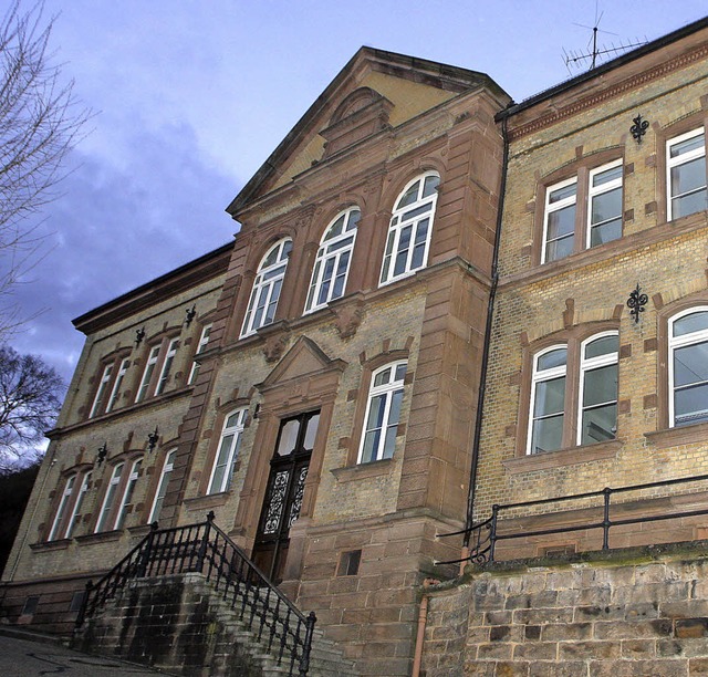 Alte Schule knnte Standort fr fr zw... fr Kinder unter drei Jahren werden.   | Foto: h. fssel