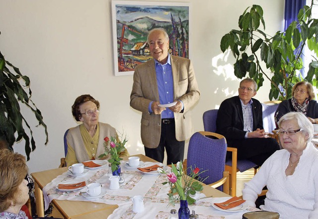 Brgermeisterstellvertreter Siegfried ...af in der Seniorenwohnanlage Stegen.   | Foto: Andreas Peikert