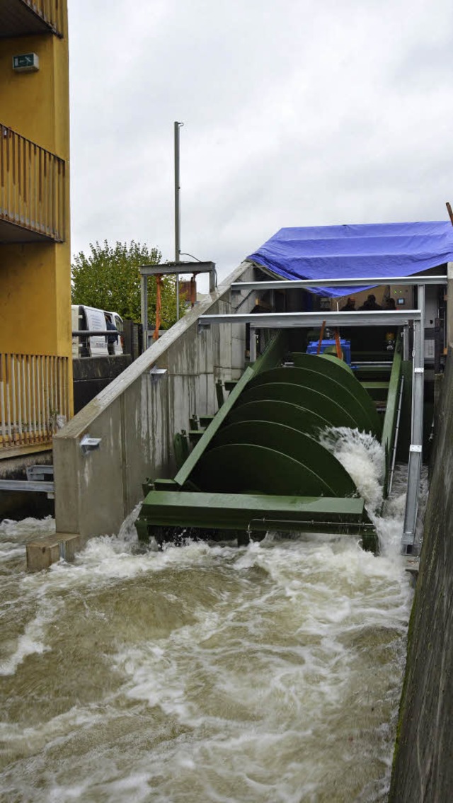 Fr Kleinwasserkraftwerke, wie hier in...Basel nur wenige geeignete Standorte.   | Foto: Trenz