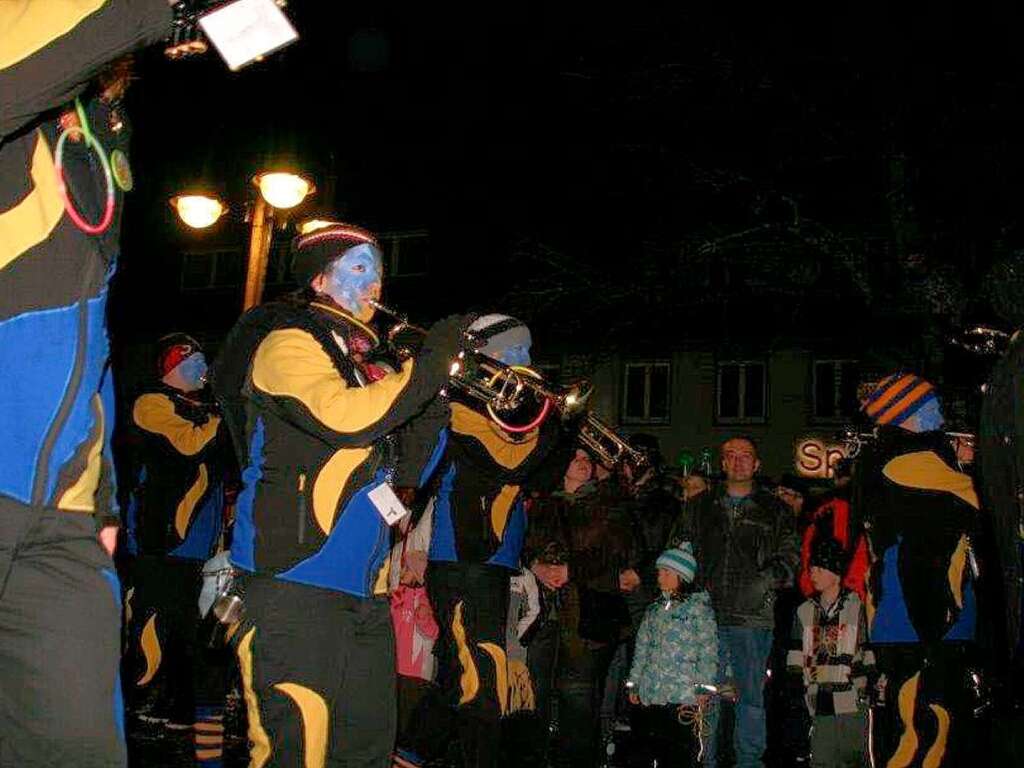 Hoch her ging es beim Nachtumzug in Grwihl, wie die Fotos von Peter Schtz zeigen.