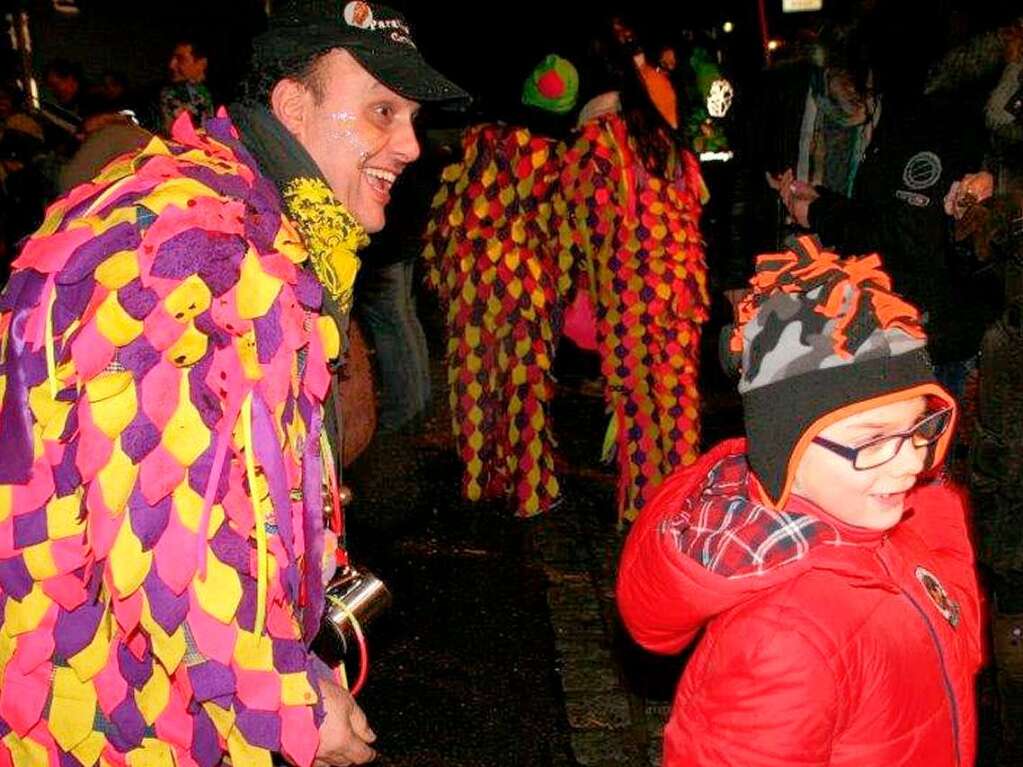 Hoch her ging es beim Nachtumzug in Grwihl, wie die Fotos von Peter Schtz zeigen.