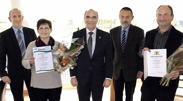 Anni Joos und Bernhard Kaltenbach - au...rektor Claus W. Wallesch (von links).   | Foto: ZVG