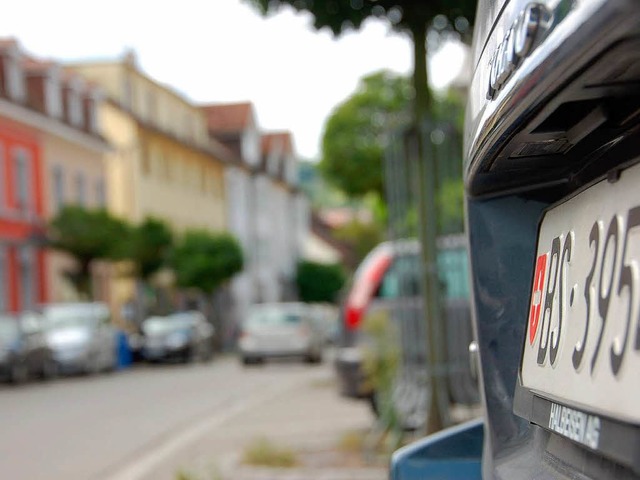 Basler Kennzeichen sieht man in Lrrac...e Atmosphre zunehmend belastet wird.   | Foto: Nikolaus Trenz