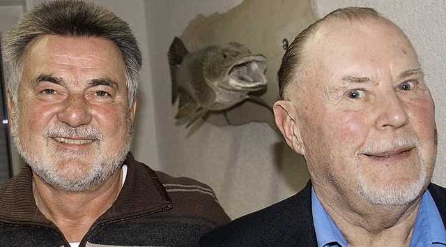 Geehrt fr 25 Jahre Mitgliedschaft bei...n: Bernd Schchlin und Alfred Rotzler   | Foto: hrvoje miloslavic