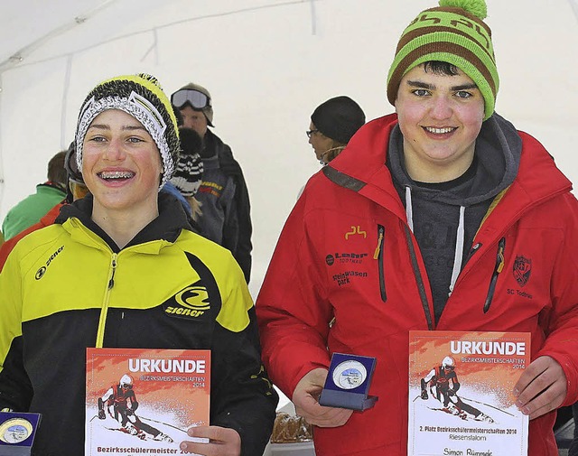 Hatten als Klassensieger Grund zur Fre...,  und  Simon Rmmele vom SC Todtnau.   | Foto: Junkel