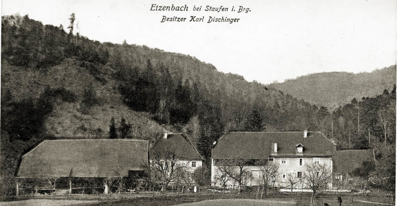 In dieser Aufnahme aus den 1930er Jahr...ne links wurde kurz danach abgerissen.  | Foto: Stadtarchiv Staufen