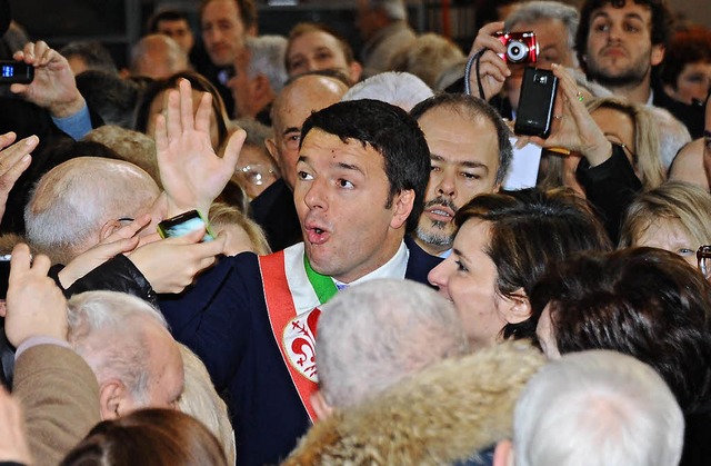 Im Mittelpunkt: Matteo Renzi  | Foto: dpa