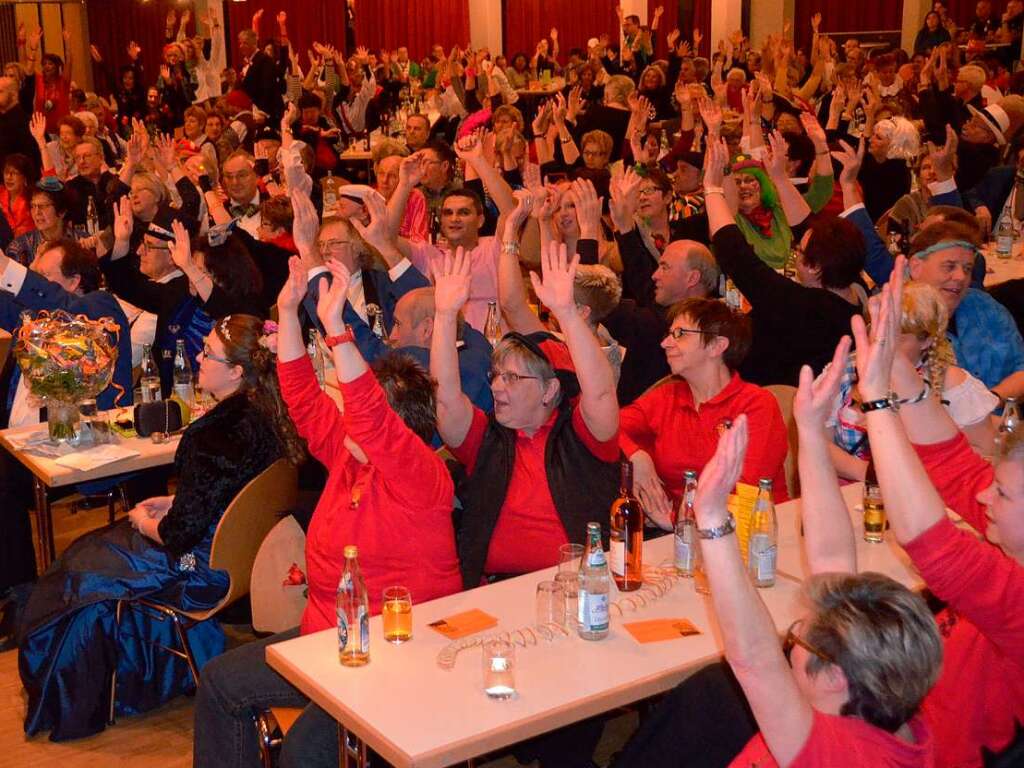 Eindrcke vom ersten Rheinfelder Zunftabend am Freitag im Brgersaal