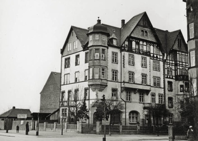 Die Ecke Breisacher Strae/Bggenreuth... zeigt die Aufnahme aus dem Jahr 1930.  | Foto: Stadtarchiv