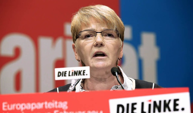 Die frhere PDS-Vorsitzende Gabi Zimme...rt die Linke in den Europa-Wahlkampf.   | Foto: dpa
