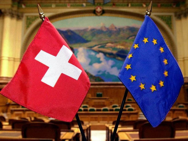 Die Mehrheit der Schweizer ist fr die Beibehaltung der EU-Vertrge.  | Foto: dpa