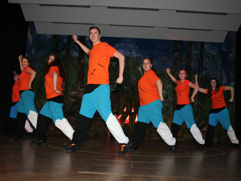 Hip-Hop vom Feinsten prsentierten die Vize-Sddeutschen-Meister dieses Tanzstils von der Tanzschule Waldkirch.
